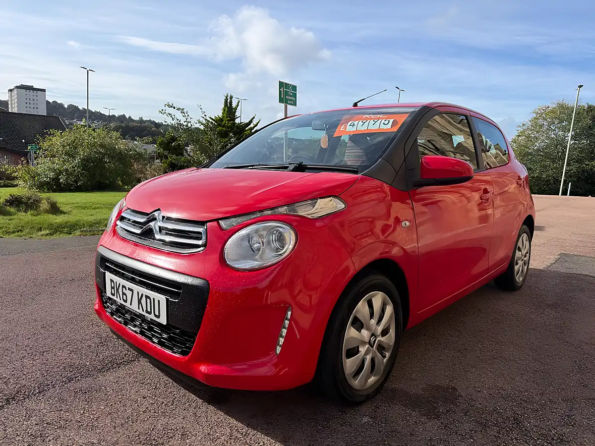 Used 2017 Citroen C1 Puretech Feel Red - Interior and Exterior details 3