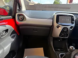 Used 2017 Citroen C1 Puretech Feel Red - Interior and Exterior details 9