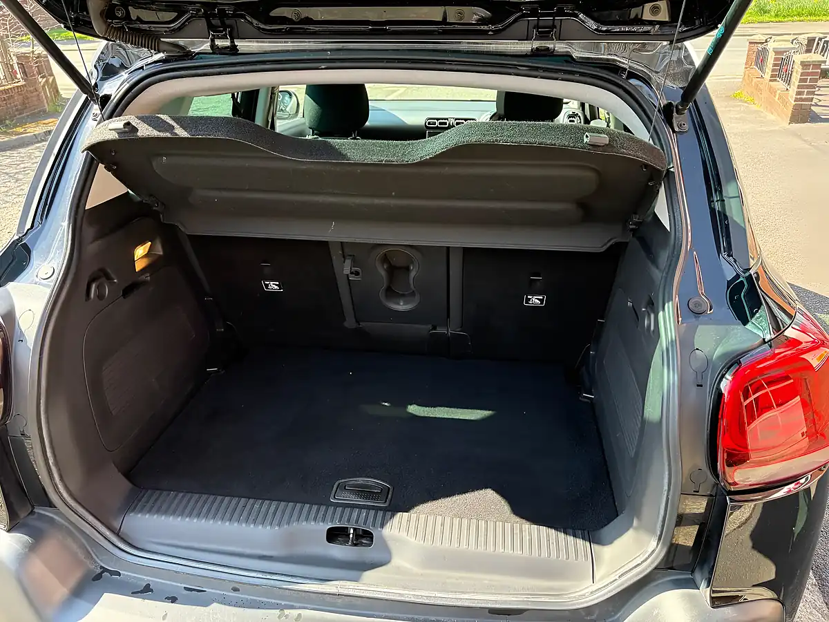 Used 2017 Citroen C3 Aircross Flair Black - Interior and Exterior details 11