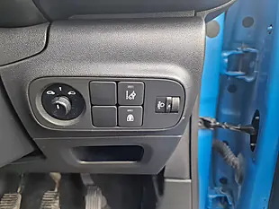 Used 2017 Citroen C3 Feel Blue - Interior and Exterior details 14