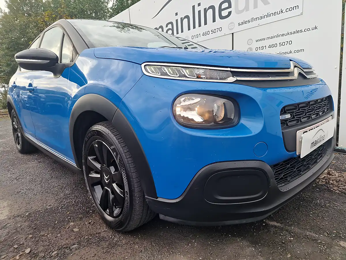 Used 2017 Citroen C3 Feel Blue - Interior and Exterior details 8