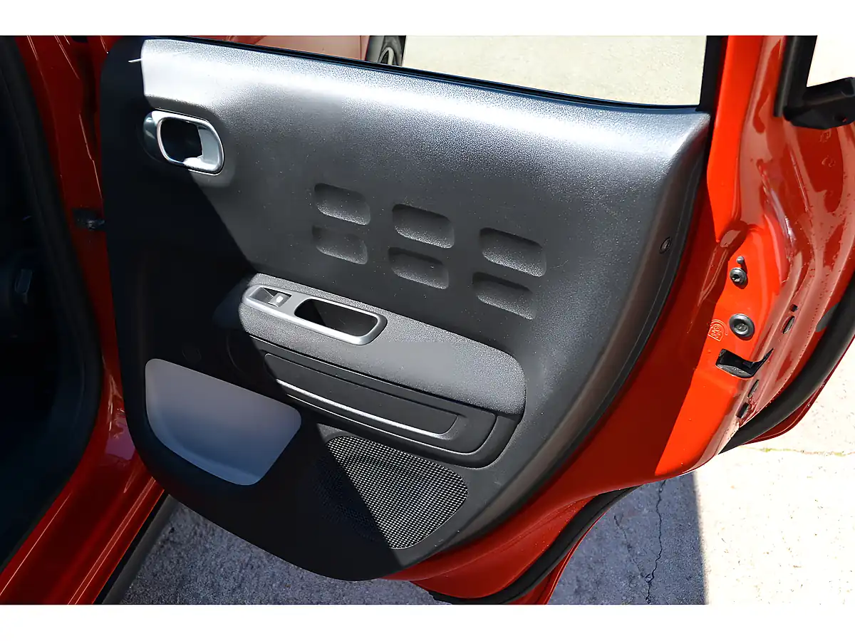 Used 2017 Citroen C3 Feel Orange - Interior and Exterior details 12