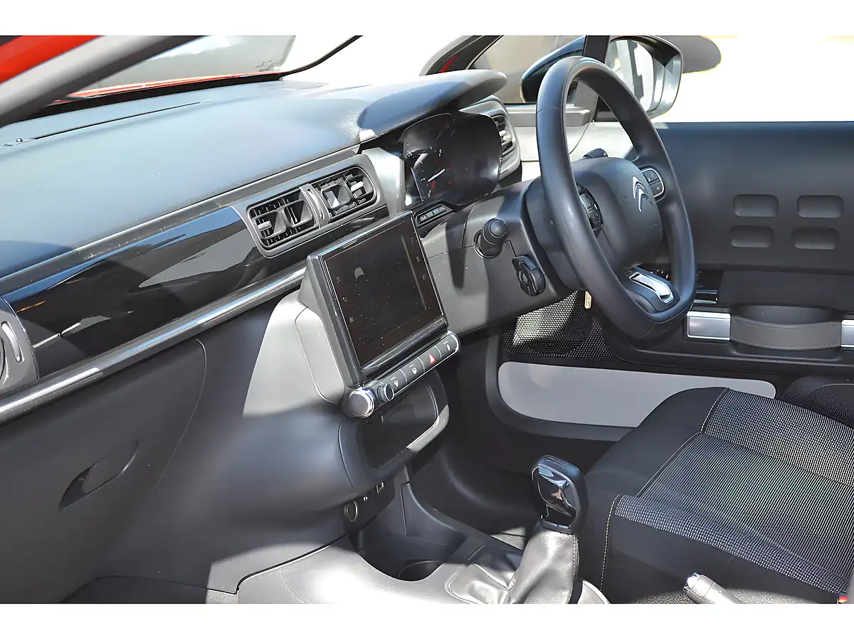 Used 2017 Citroen C3 Feel Orange - Interior and Exterior details 7