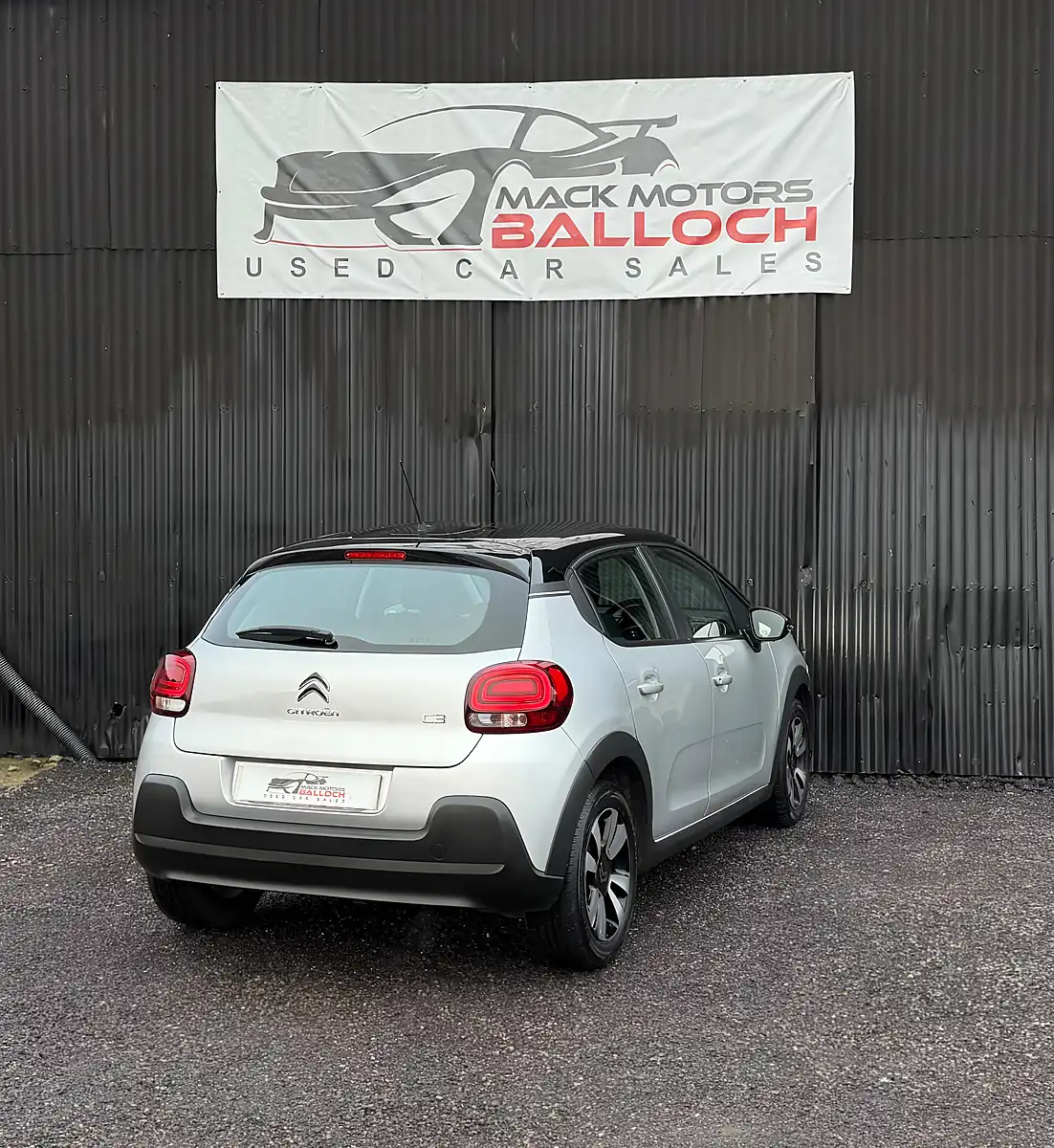 Used 2017 Citroen C3 Feel Silver - Interior and Exterior details 5