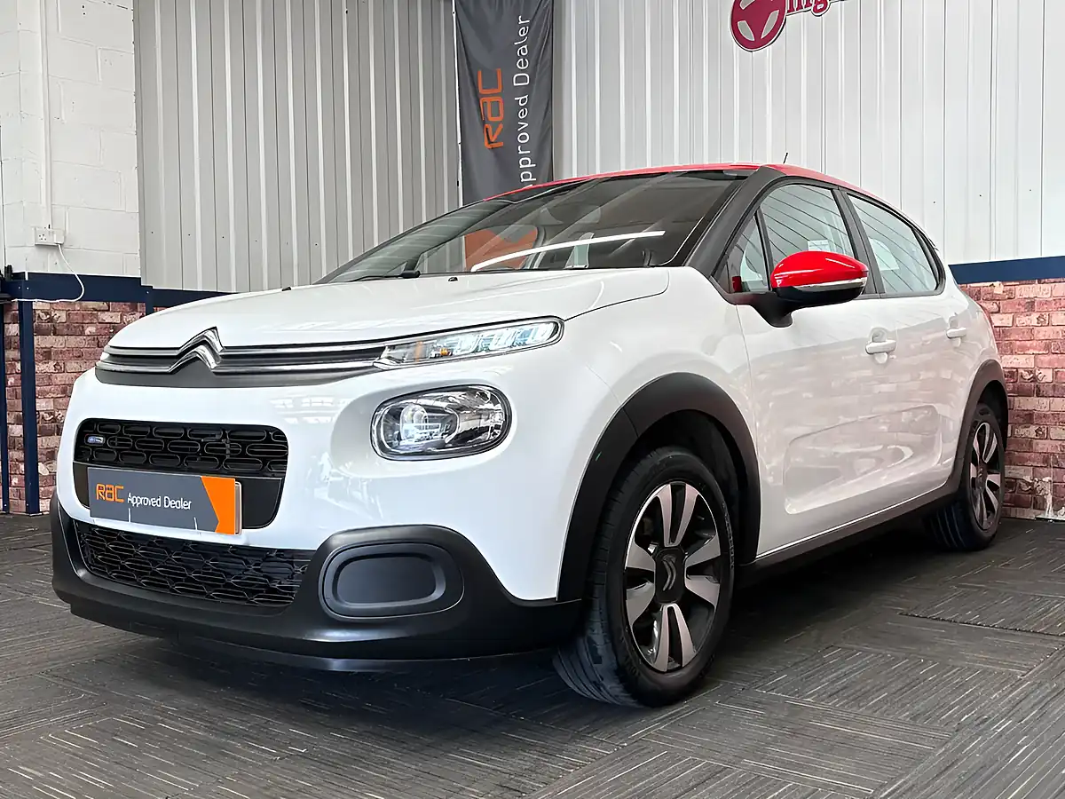 Used 2017 Citroen C3 Feel White - Interior and Exterior details 10