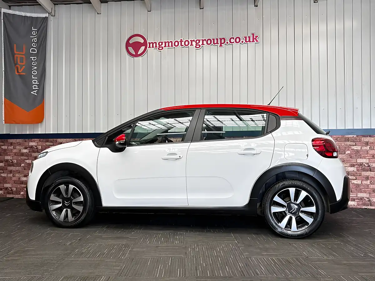 Used 2017 Citroen C3 Feel White - Interior and Exterior details 11