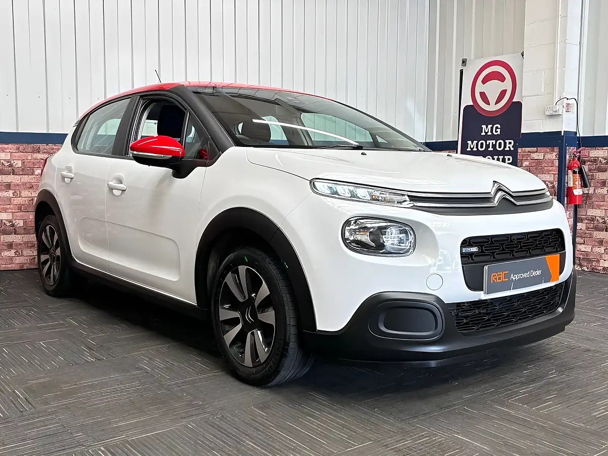 Used 2017 Citroen C3 Feel White - Interior and Exterior details 9
