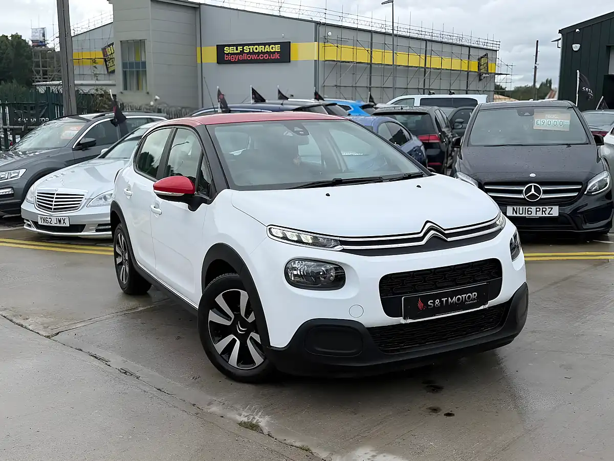 Used 2017 Citroen C3 Feel White - Front View