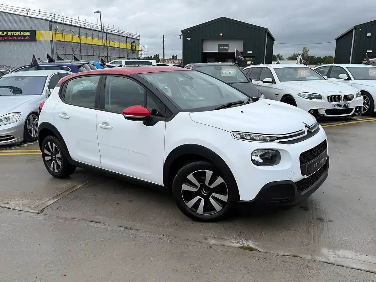 Used 2017 Citroen C3 Feel White - Interior and Exterior details 2