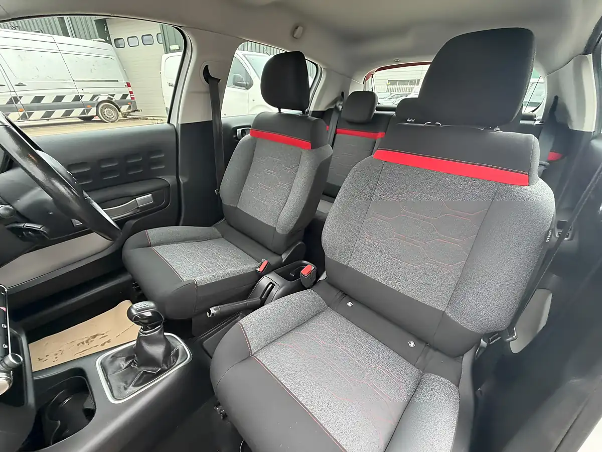 Used 2017 Citroen C3 Feel White - Interior and Exterior details 20