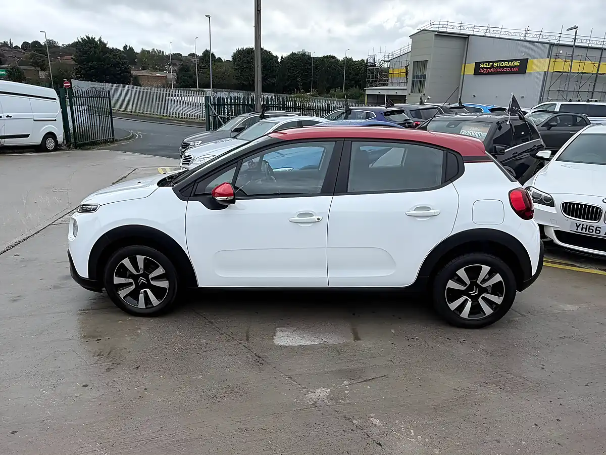 Used 2017 Citroen C3 Feel White - Interior and Exterior details 8