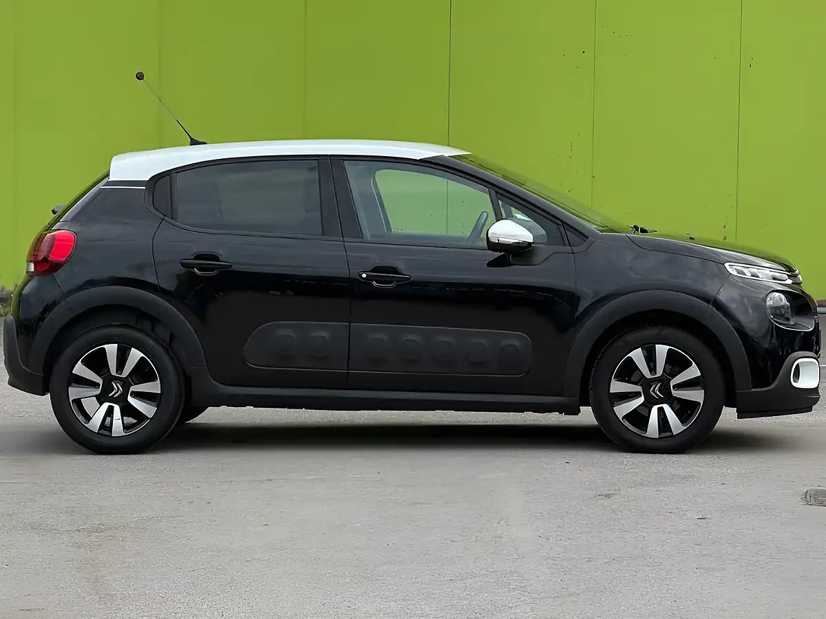 Used 2017 Citroen C3 Flair Black - Interior and Exterior details 7