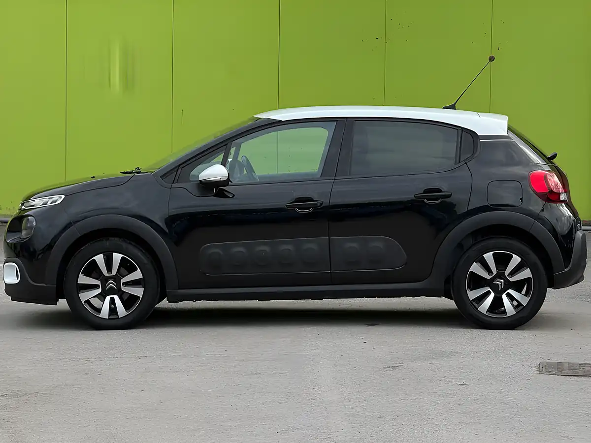 Used 2017 Citroen C3 Flair Black - Interior and Exterior details 8