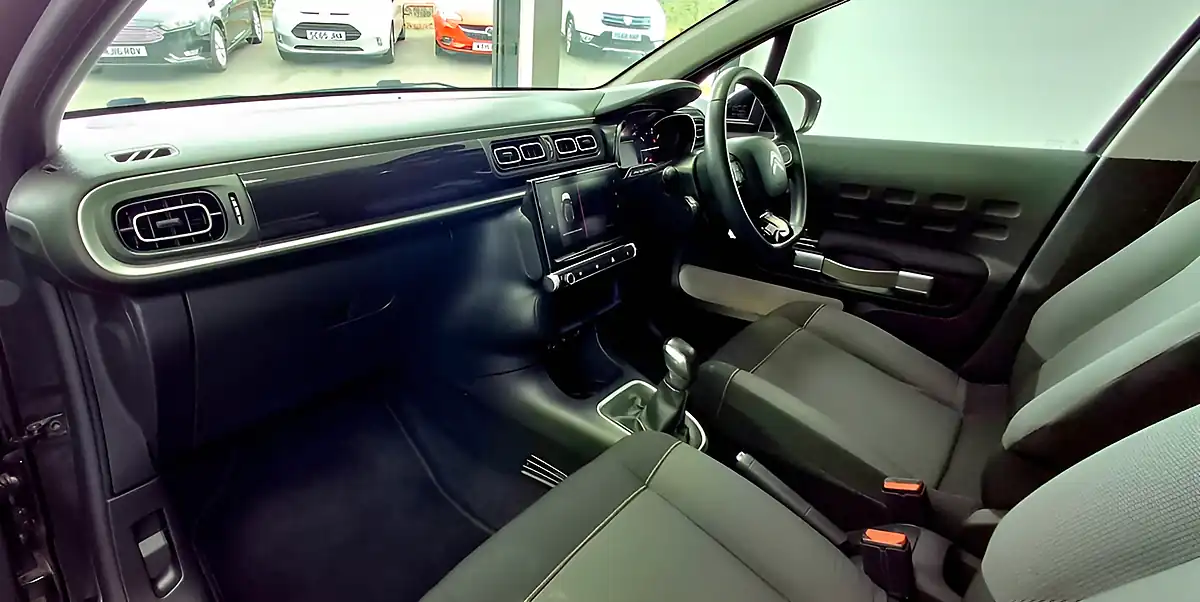 Used 2017 Citroen C3 Flair Black - Interior and Exterior details 17
