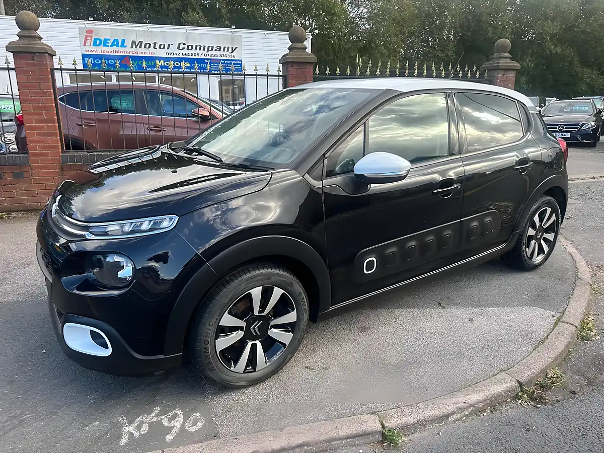Used 2017 Citroen C3 Flair Black - Interior and Exterior details 8