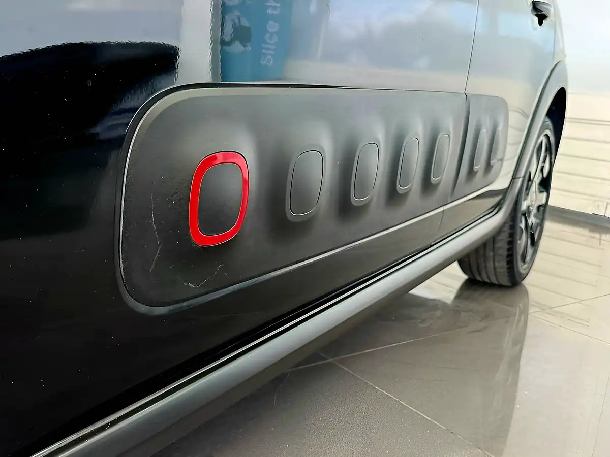 Used 2017 Citroen C3 Flair Black - Interior and Exterior details 10