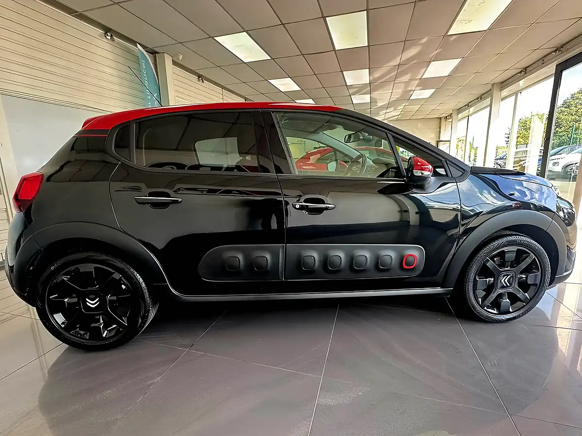 Used 2017 Citroen C3 Flair Black - Interior and Exterior details 7