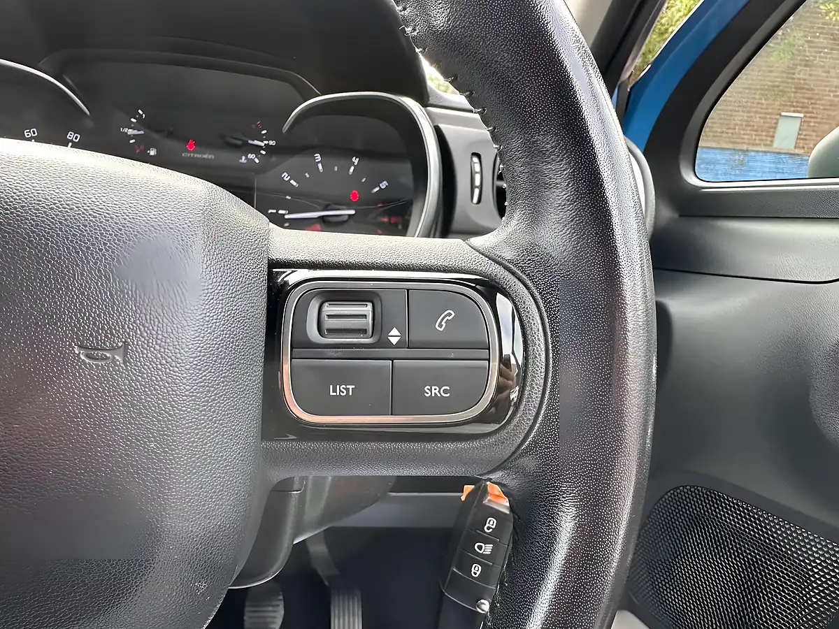 Used 2017 Citroen C3 Flair Blue - Interior and Exterior details 11