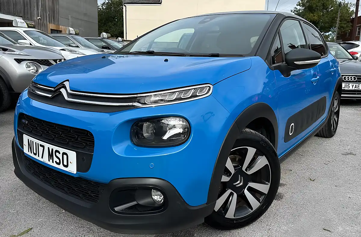 Used 2017 Citroen C3 Flair Blue - Interior and Exterior details 3