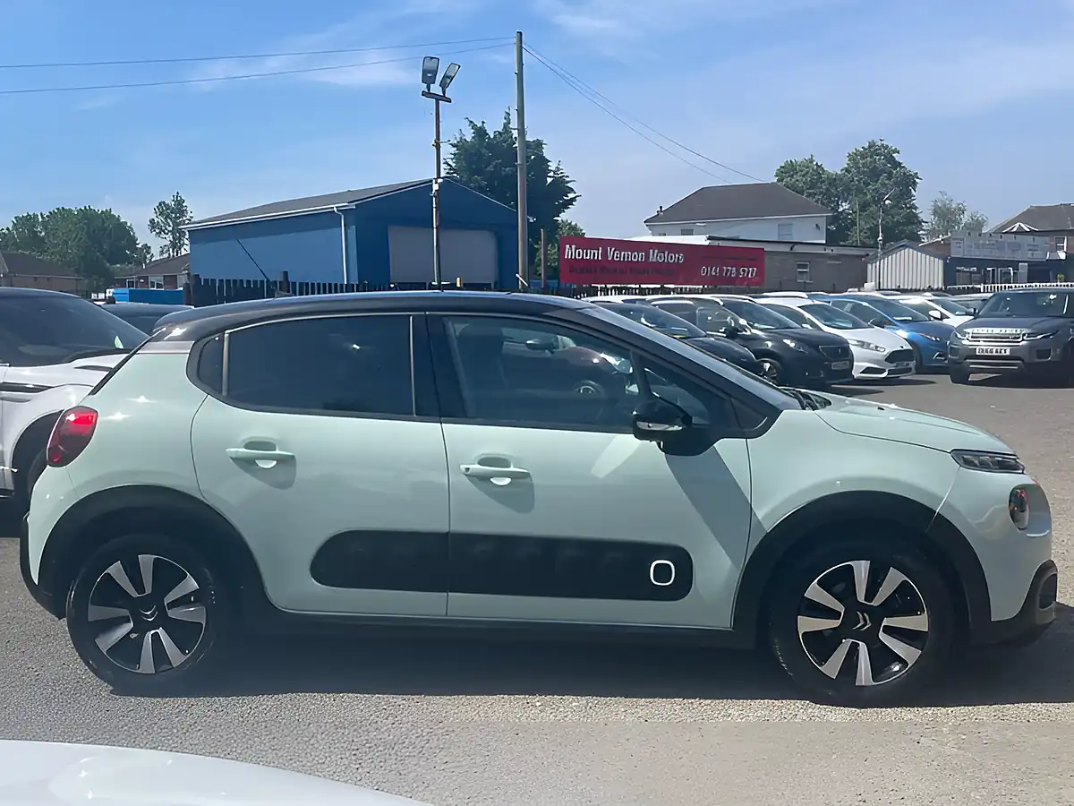Used 2017 Citroen C3 Flair Green - Interior and Exterior details 10
