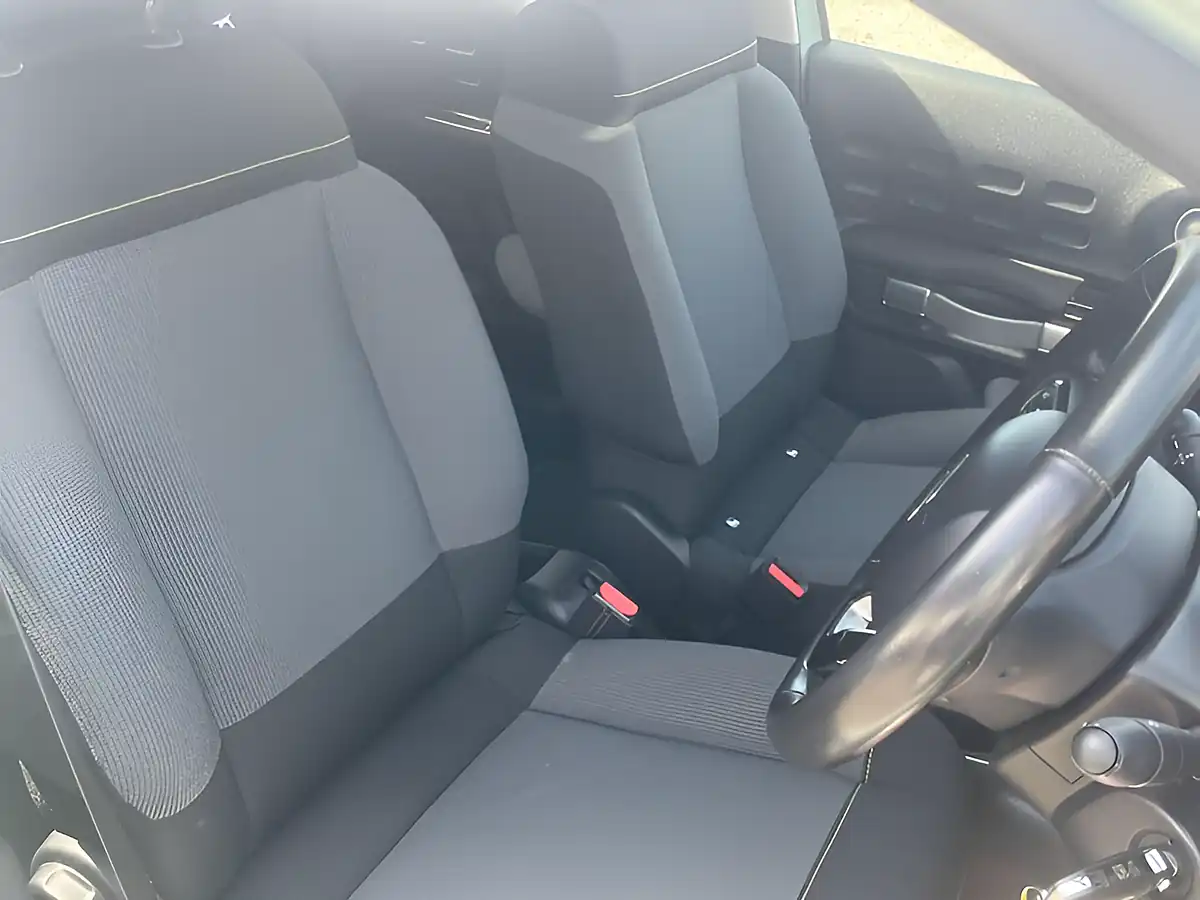 Used 2017 Citroen C3 Flair Green - Interior and Exterior details 13