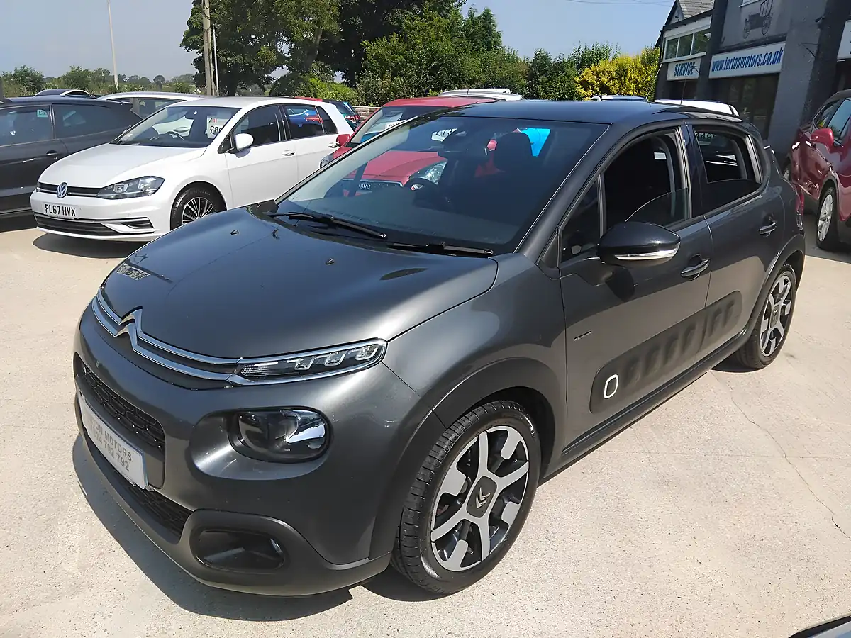 Used 2017 Citroen C3 Flair Grey - Interior and Exterior details 4