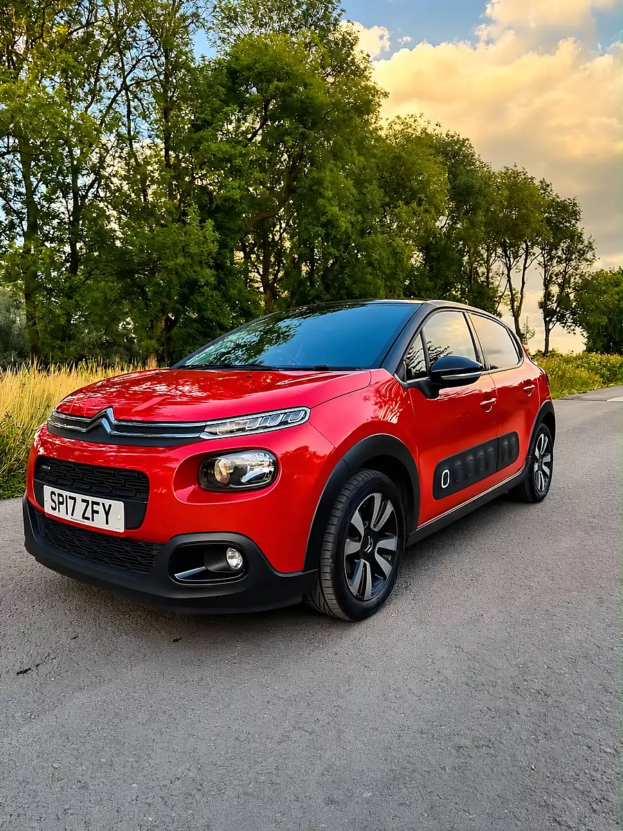 Used 2017 Citroen C3 Flair Orange - Interior and Exterior details 3
