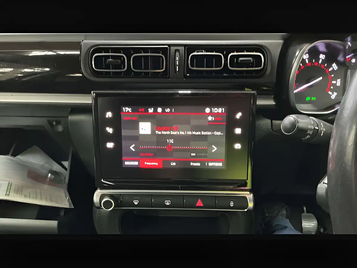 Used 2017 Citroen C3 Flair Perla Nera Black - Interior and Exterior details 10
