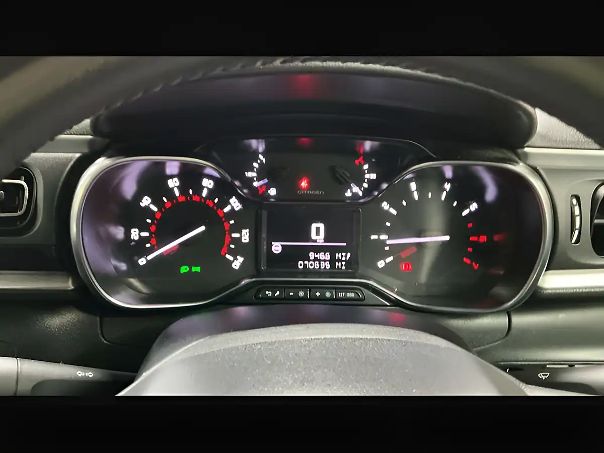 Used 2017 Citroen C3 Flair Perla Nera Black - Interior and Exterior details 13