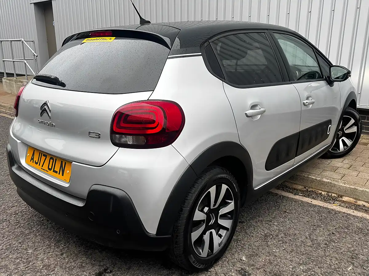 Used 2017 Citroen C3 Flair Silver - Interior and Exterior details 5