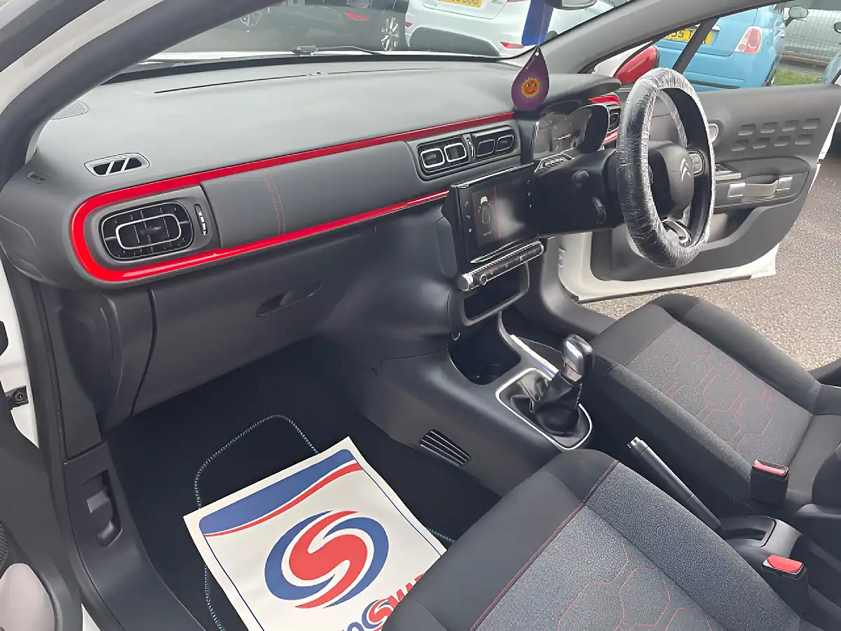 Used 2017 Citroen C3 Flair White - Interior and Exterior details 9