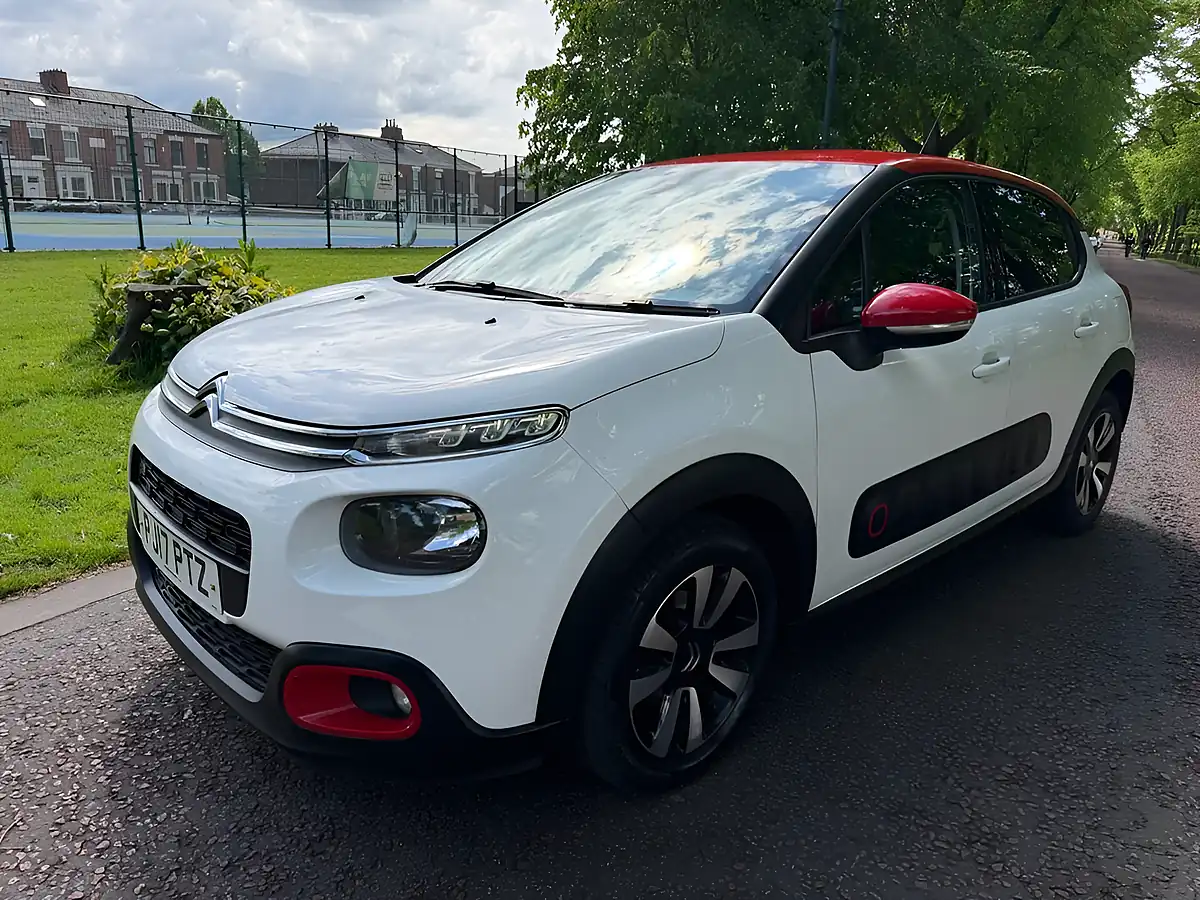 Used 2017 Citroen C3 Flair White - Interior and Exterior details 6