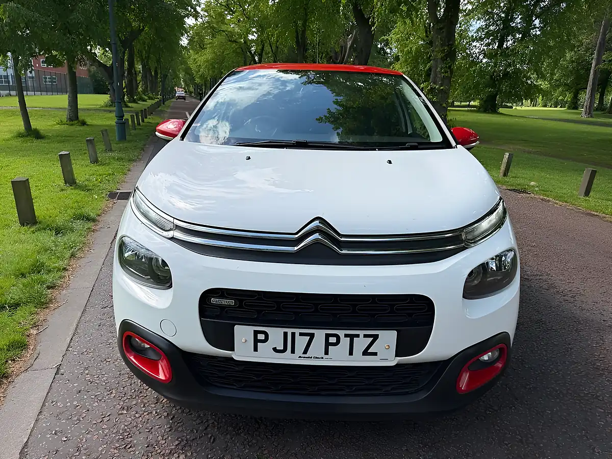 Used 2017 Citroen C3 Flair White - Interior and Exterior details 7