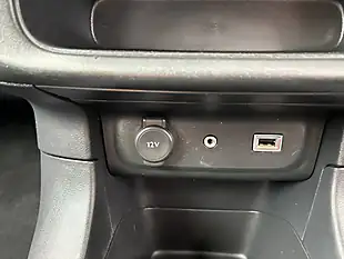 Used 2017 Citroen C3 Flair White - Interior and Exterior details 11