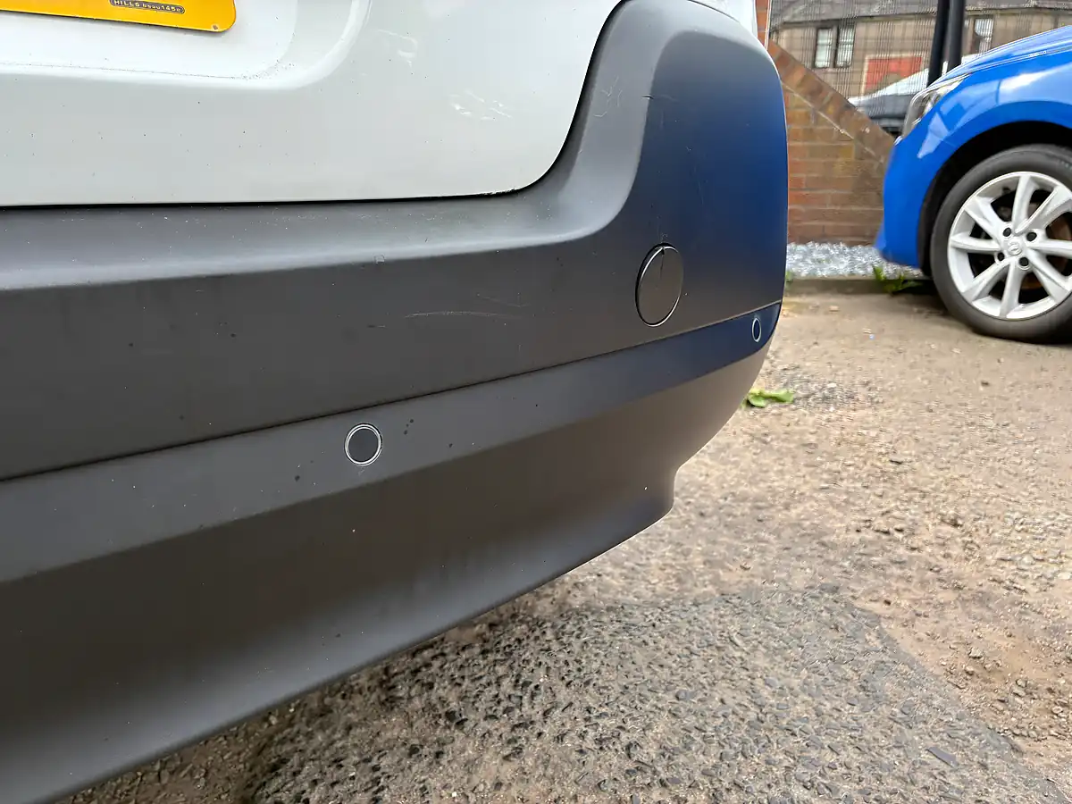Used 2017 Citroen C3 Flair White - Interior and Exterior details 15