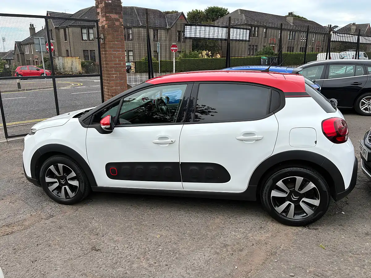 Used 2017 Citroen C3 Flair White - Interior and Exterior details 5