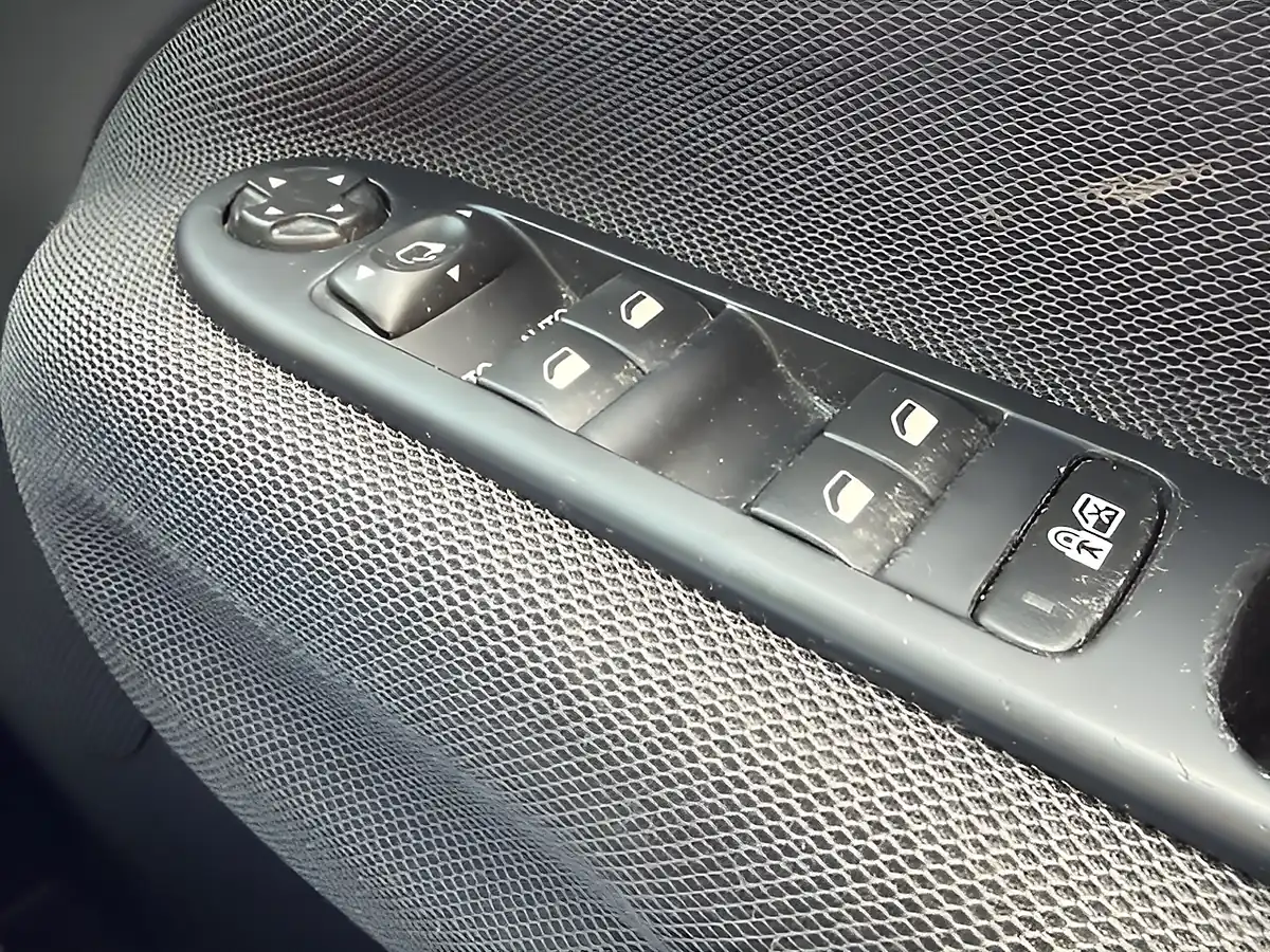 Used 2017 Citroen C3 Picasso Edition Grey - Interior and Exterior details 15