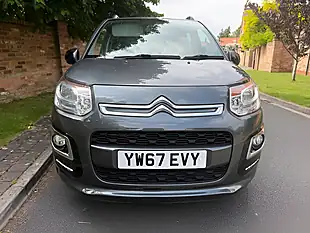 Used 2017 Citroen C3 Picasso Edition Grey - Interior and Exterior details 18