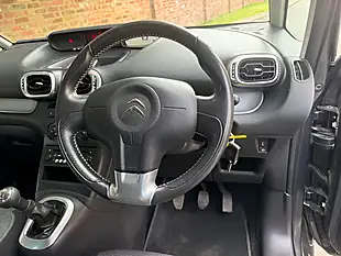 Used 2017 Citroen C3 Picasso Edition Grey - Interior and Exterior details 3