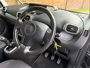 Used 2017 Citroen C3 Picasso Edition Grey - Interior and Exterior details 6