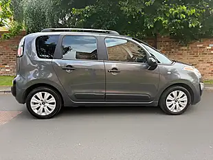 Used 2017 Citroen C3 Picasso Edition Grey - Interior and Exterior details 7