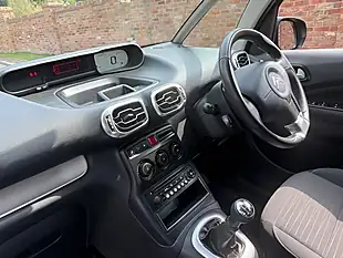 Used 2017 Citroen C3 Picasso Edition Grey - Interior and Exterior details 9