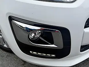 Used 2017 Citroen C3 Picasso Edition White - Interior and Exterior details 5
