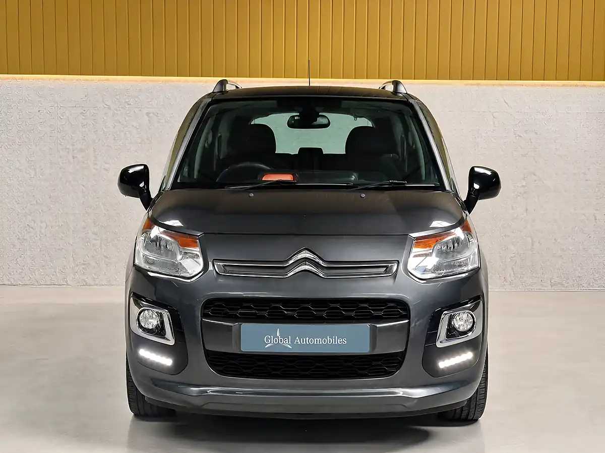 Used 2017 Citroen C3 Picasso Platinum Grey - Interior and Exterior details 12