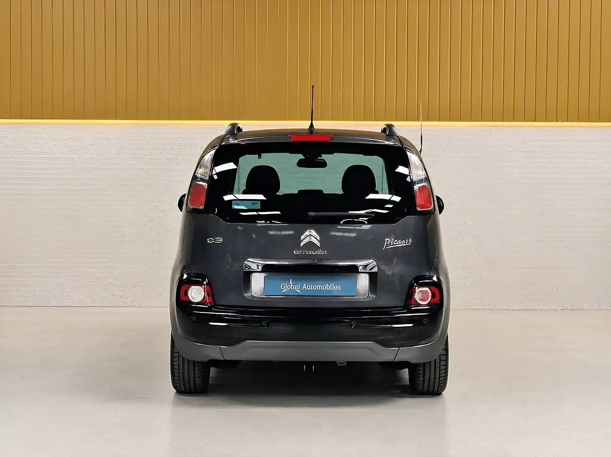 Used 2017 Citroen C3 Picasso Platinum Grey - Interior and Exterior details 14
