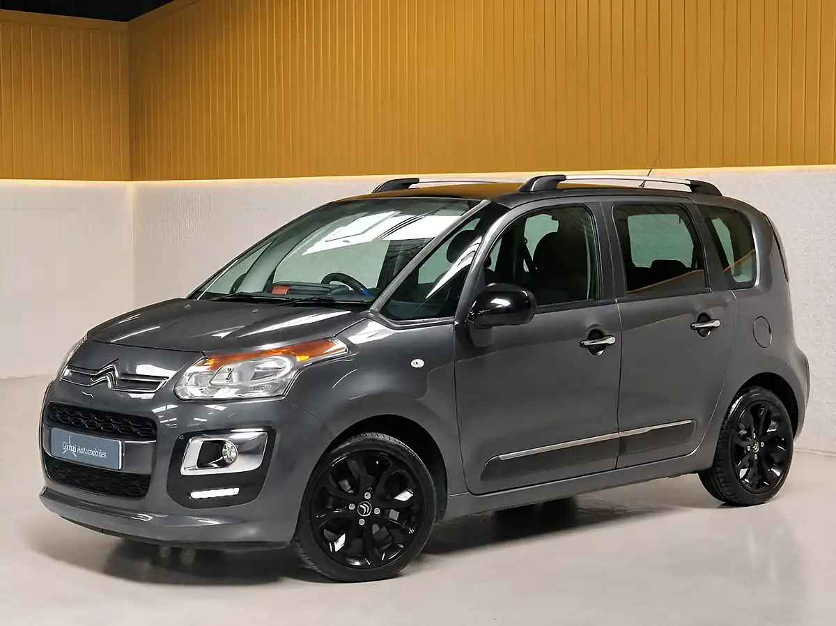 Used 2017 Citroen C3 Picasso Platinum Grey - Interior and Exterior details 16