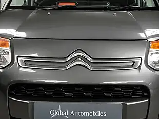 Used 2017 Citroen C3 Picasso Platinum Grey - Interior and Exterior details 7
