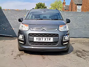 Used 2017 Citroen C3 Picasso Platinum Grey - Interior and Exterior details 11