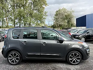 Used 2017 Citroen C3 Picasso Platinum Grey - Interior and Exterior details 9