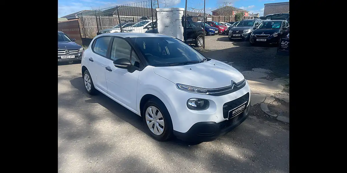 Used 2017 Citroen C3 Touch Edition White - Front View